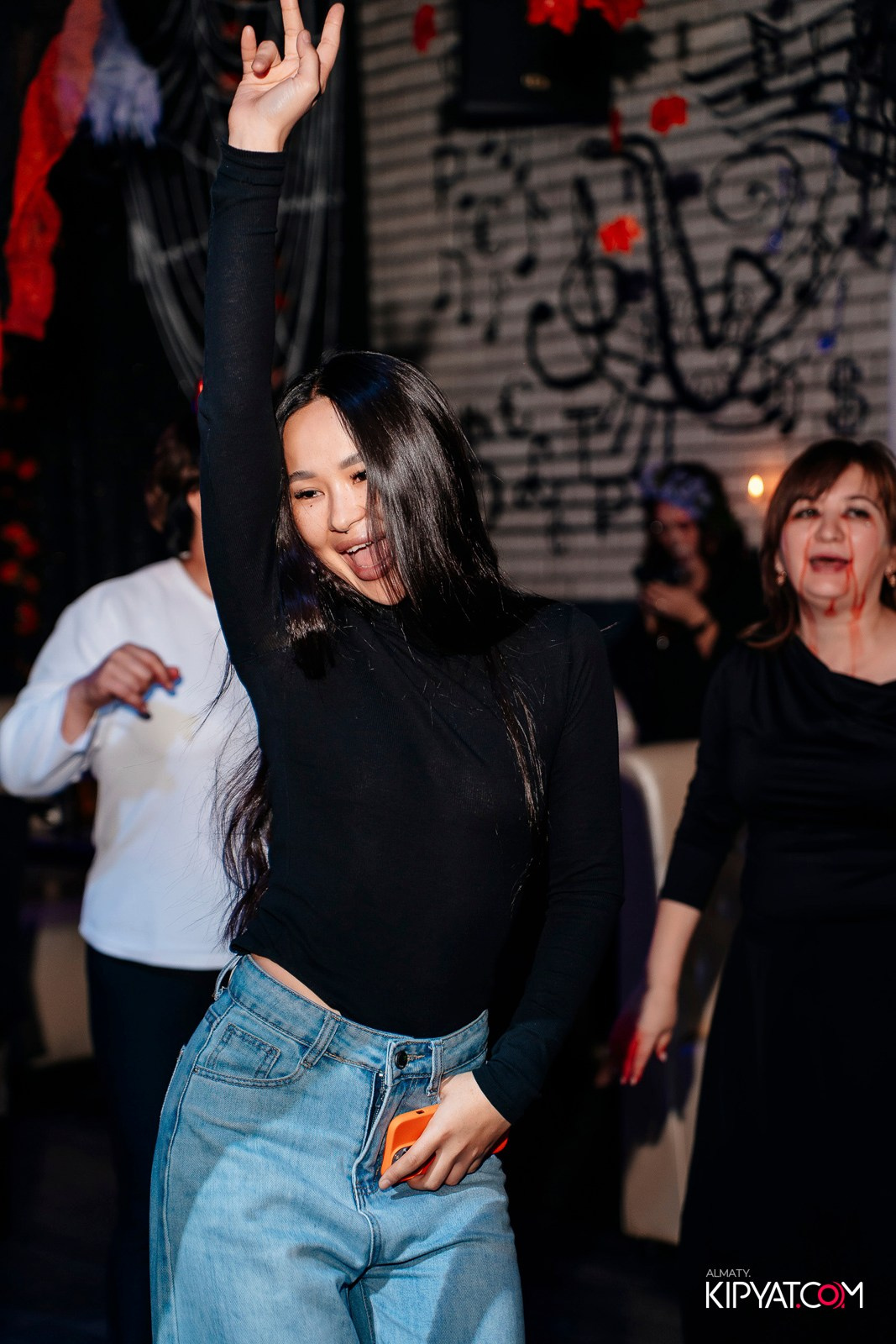 HALLOWEEN PARTY — THE WALL STREET. КИПЯТКОМ АЛМАТЫ!