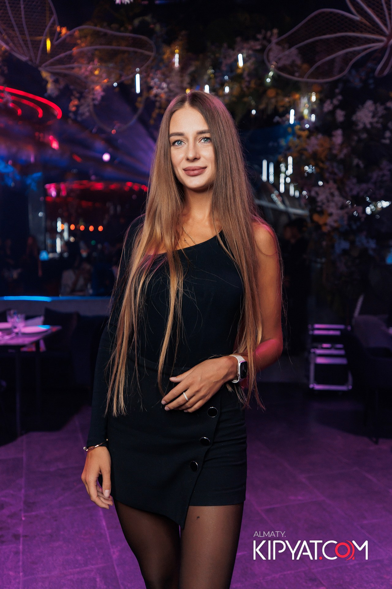 FRIENDS BAR & TERRACE. КИПЯТКОМ АЛМАТЫ! Фотосъемка мероприятий в Алматы