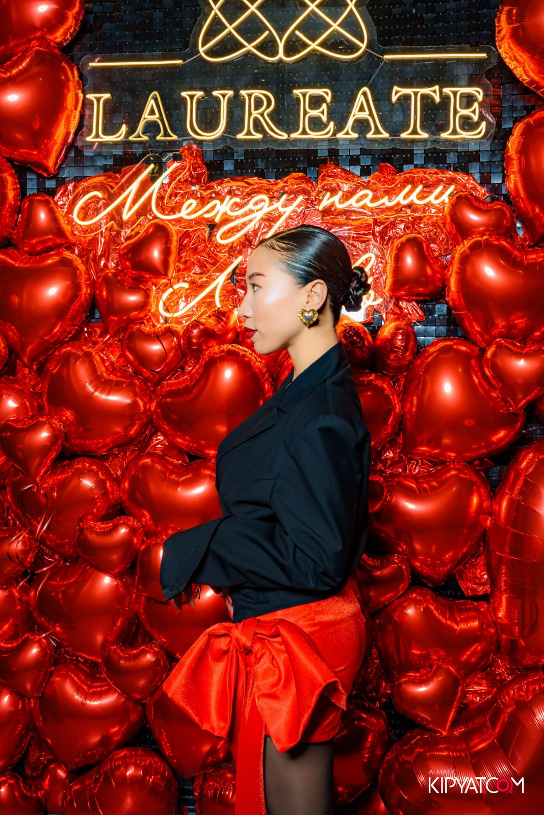 LAUREATE KARAOKE HALL. КИПЯТКОМ АЛМАТЫ!