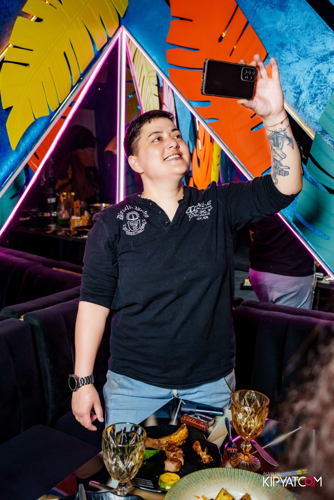 УХО И МЕДВЕДЬ НА САИНА. КИПЯТКОМ АЛМАТЫ!