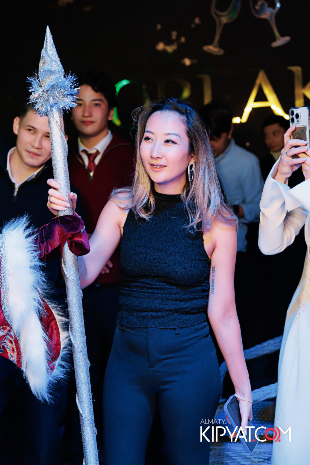 OBLAKO LOUNGE BAR. КИПЯТКОМ АЛМАТЫ!