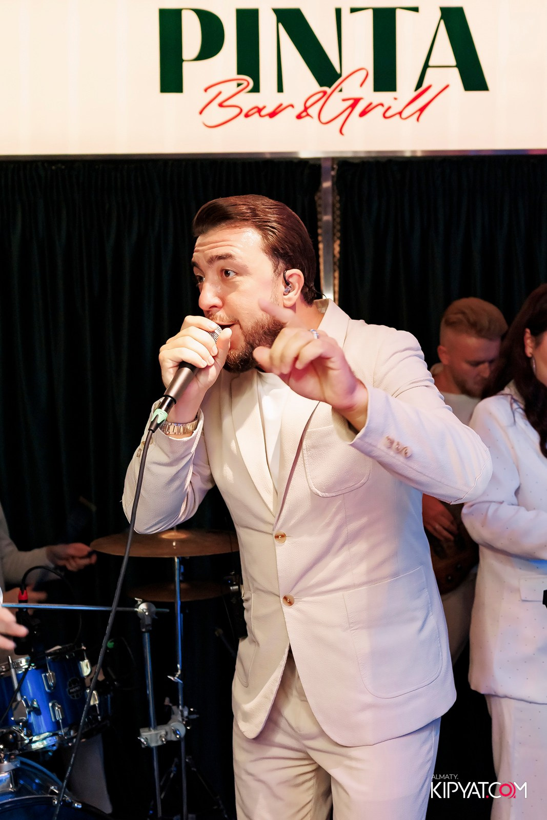 ALEM В PINTA НА ТУЛЕБАЕВА. КИПЯТКОМ АЛМАТЫ!