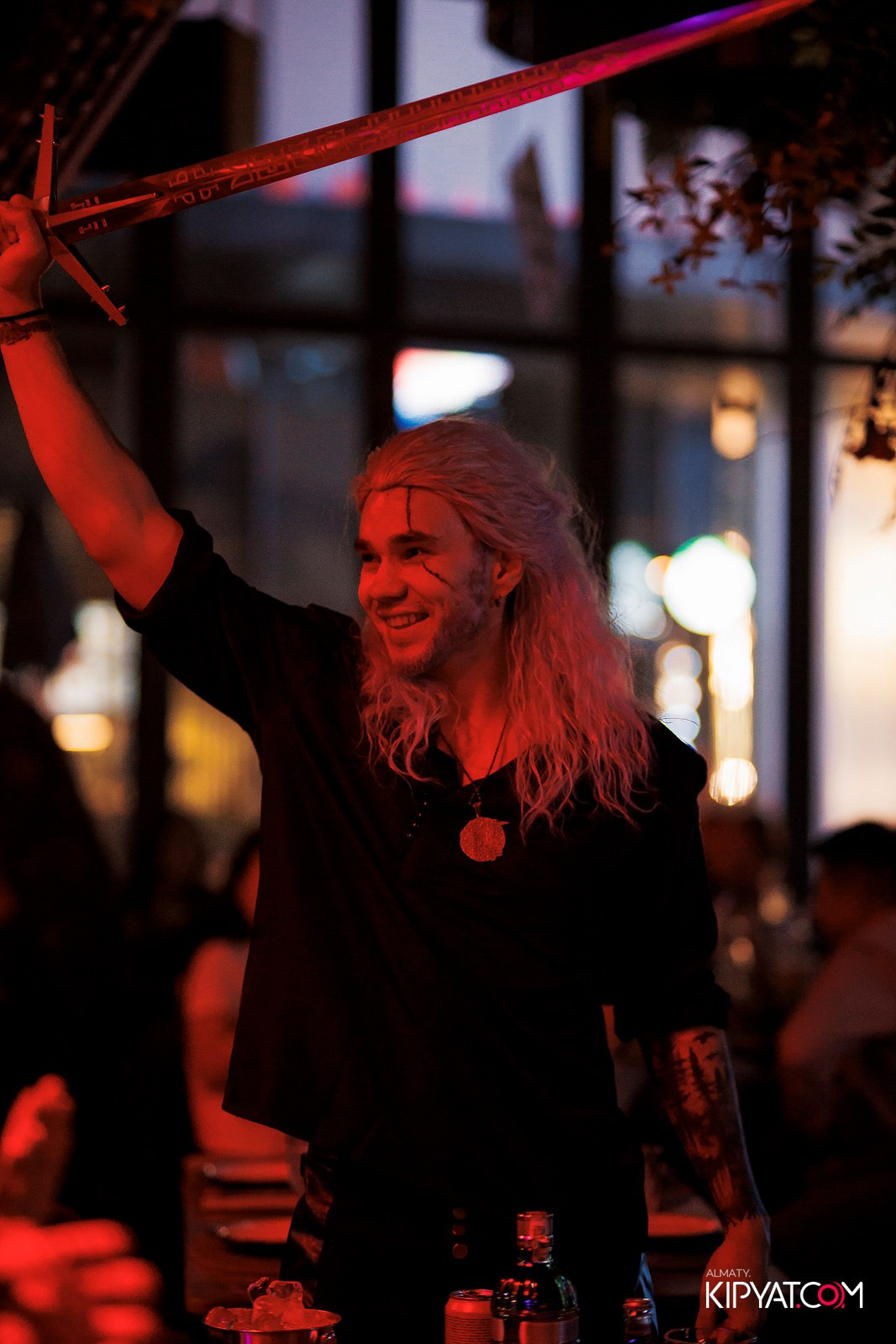 FRIENDS BSR & TERRACE. КИПЯТКОМ АЛМАТЫ!