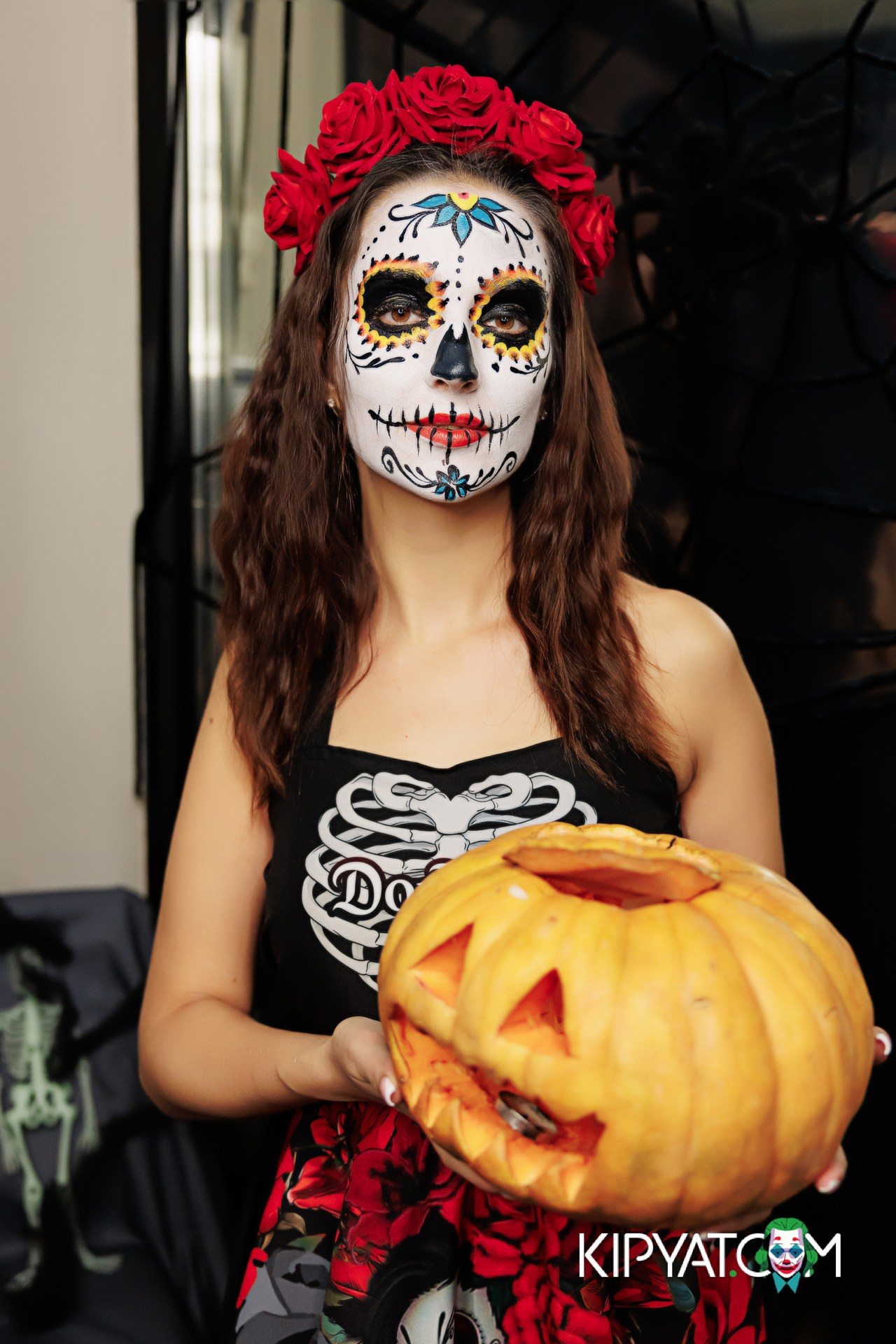 ХЕЛЛОУИН В ТЕПЛИЦЕ. КИПЯТКОМ АЛМАТЫ!