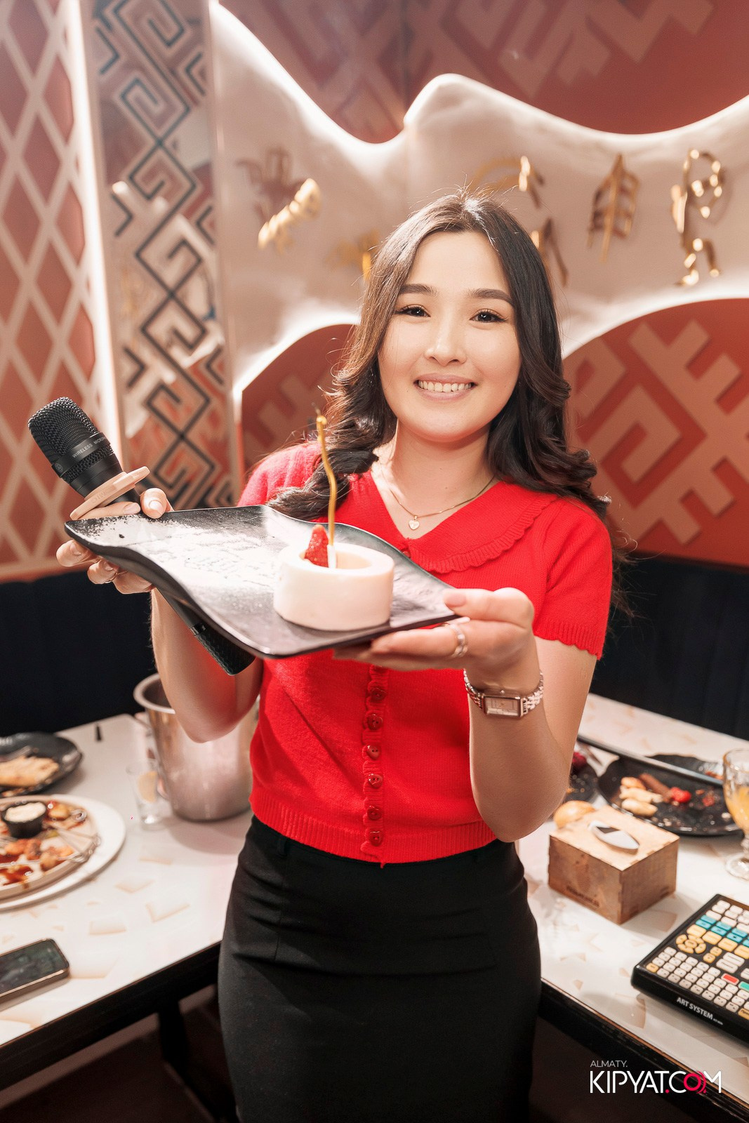 УХО И МЕДВЕДЬ НА ГАГАРИНА. КИПЯТКОМ АЛМАТЫ! Фотосъемка мероприятий в Алматы