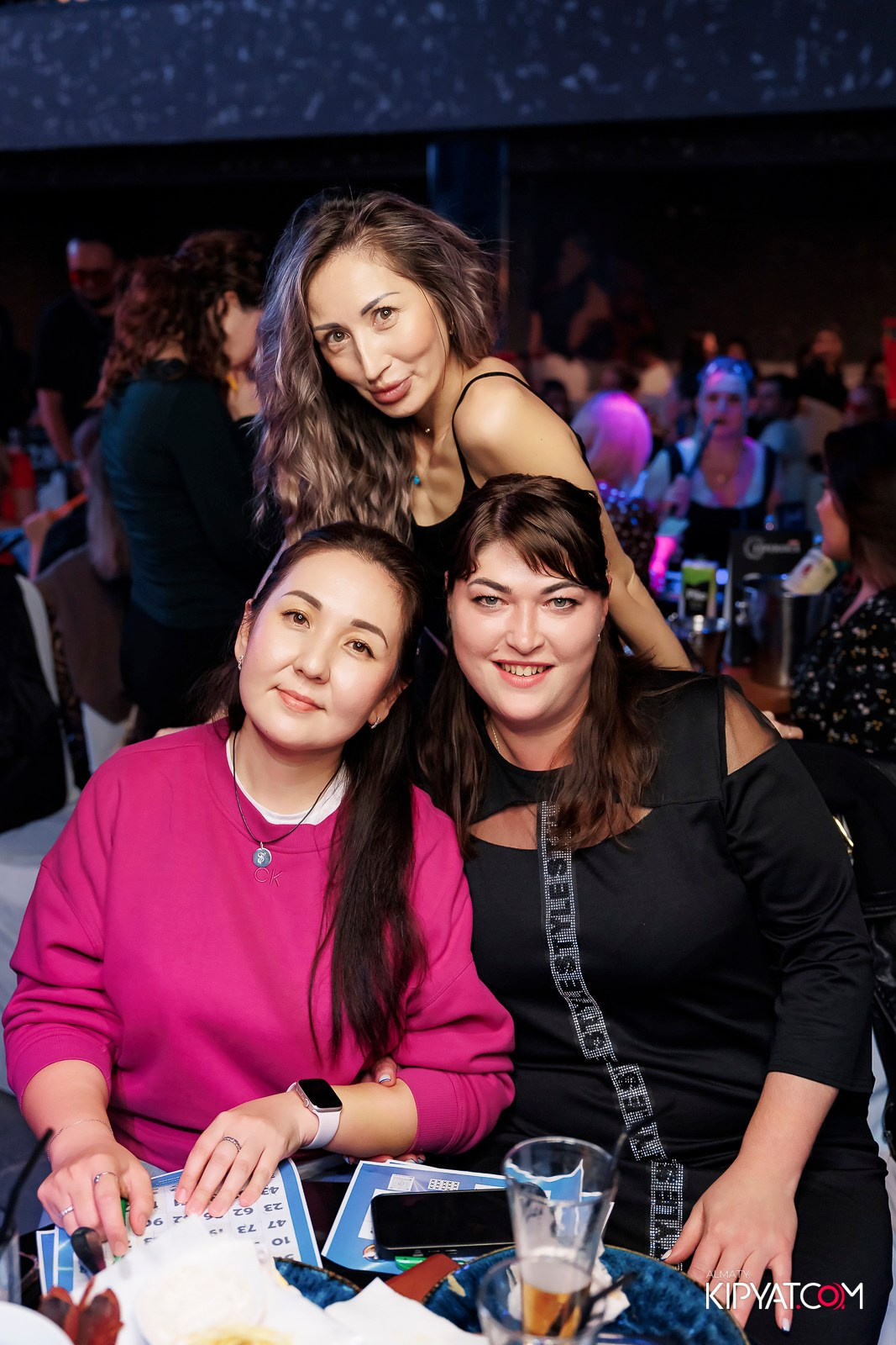 МУЗЫКАЛЬНОЕ ЛОТО В HIT RETRO. КИПЯТКОМ АЛМАТЫ! Фотосъемка мероприятий в Алматы