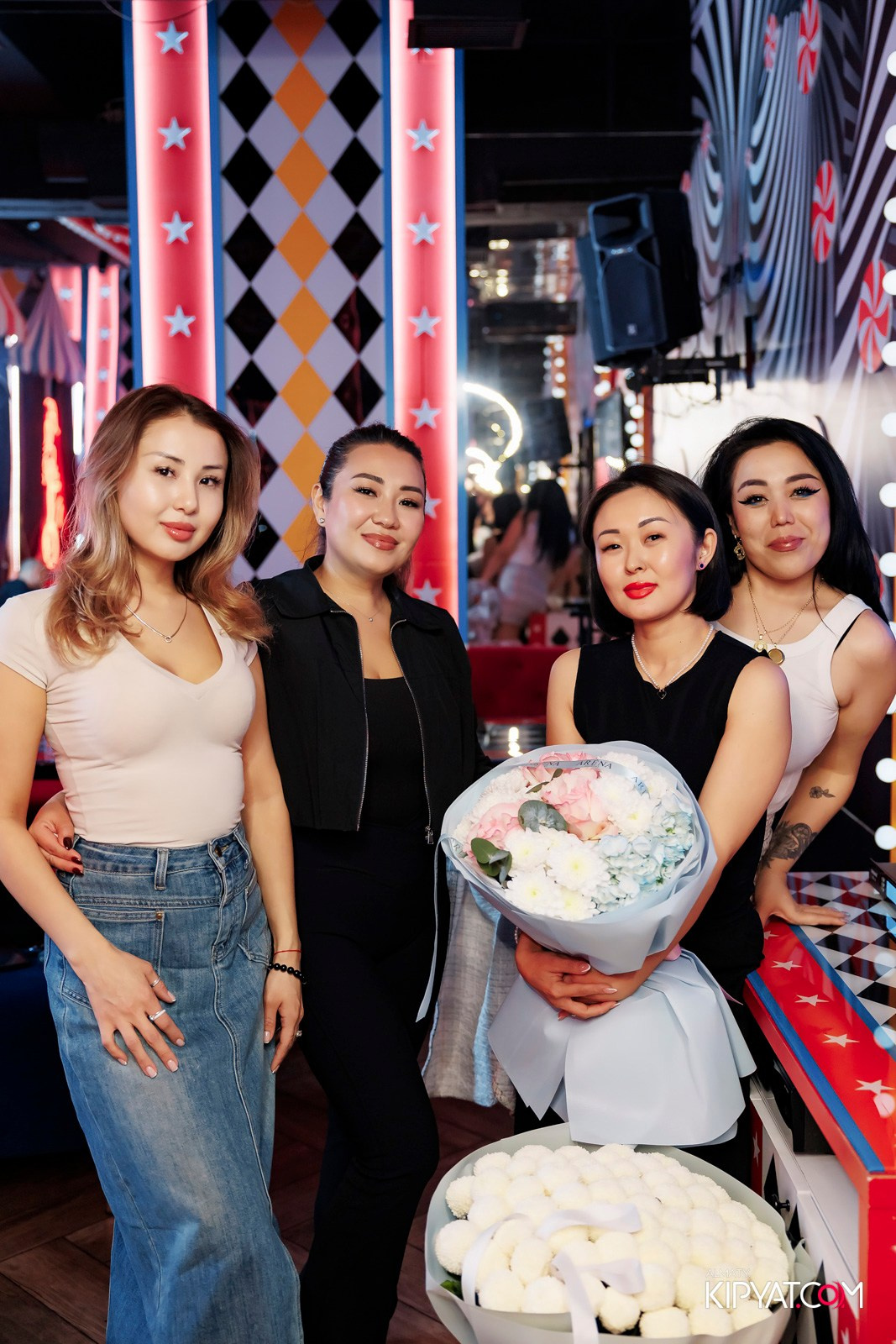 ЗАЯ, НА БИС. КИПЯТКОМ АЛМАТЫ! Фотосъемка мероприятий в Алматы