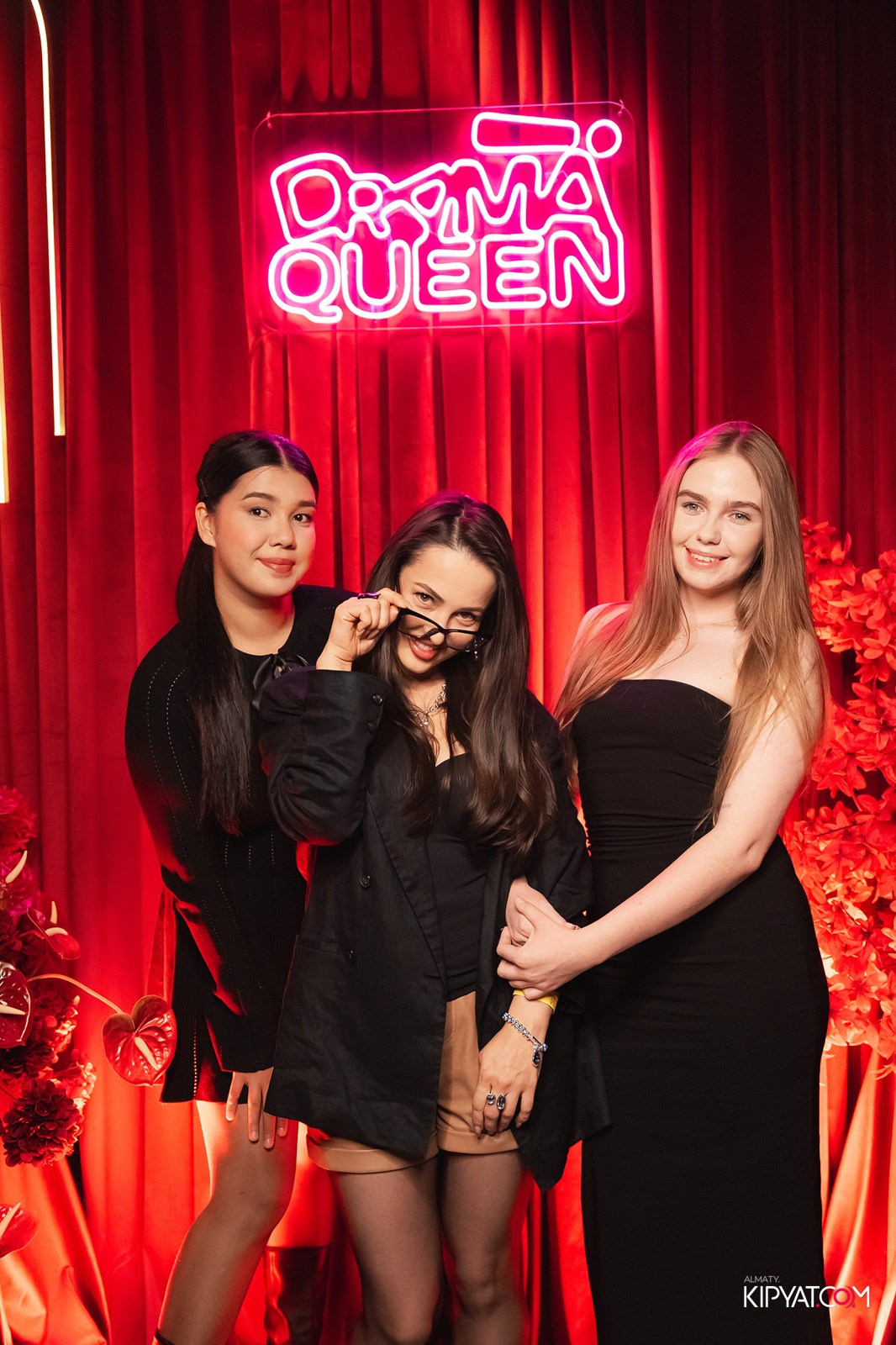 QUEEN. КИПЯТКОМ АЛМАТЫ!