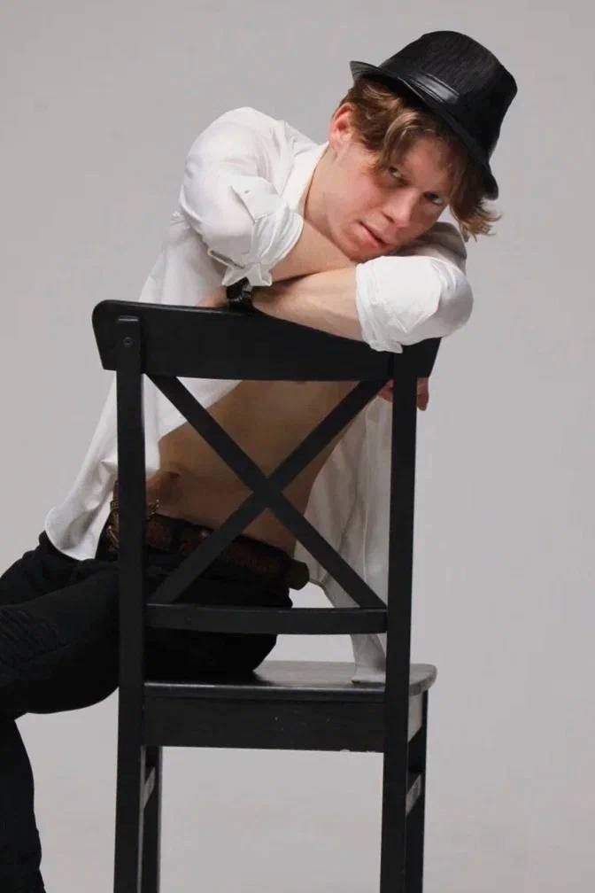 Паша. Костюмер, художник кино и телевидения в спб