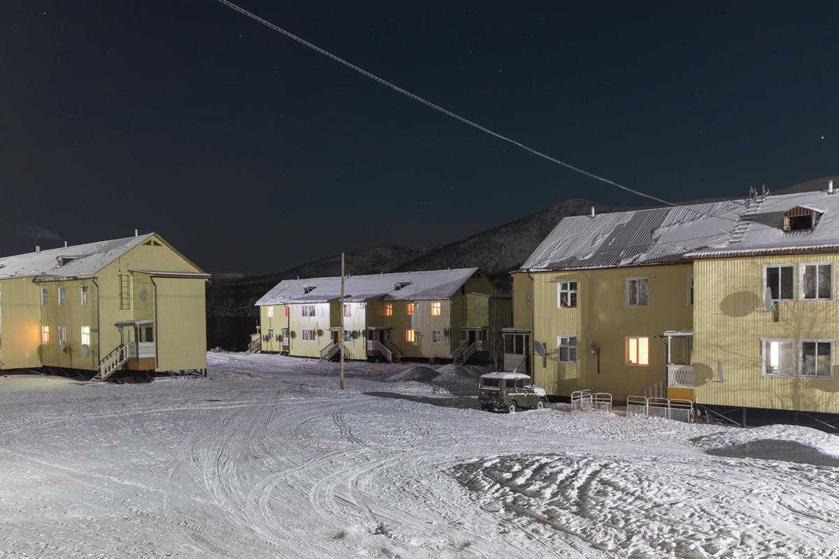  Evening in the village of Topolinoye.