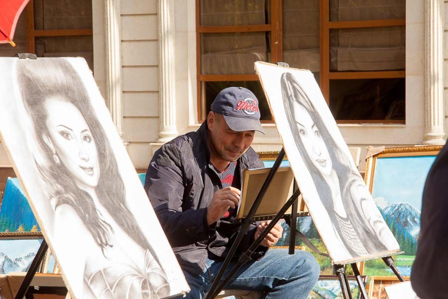 Street art. Фотостудия Алматы. Фотосъемка Алматы. Фотосессия Алматы. Фотокурсы. Обучение фотографии. Аренда студии