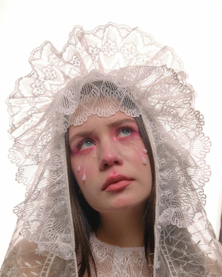 Maiden with a cross. Noffocus — фотограф в Санкт-Петербурге | Контент и арт-съёмка