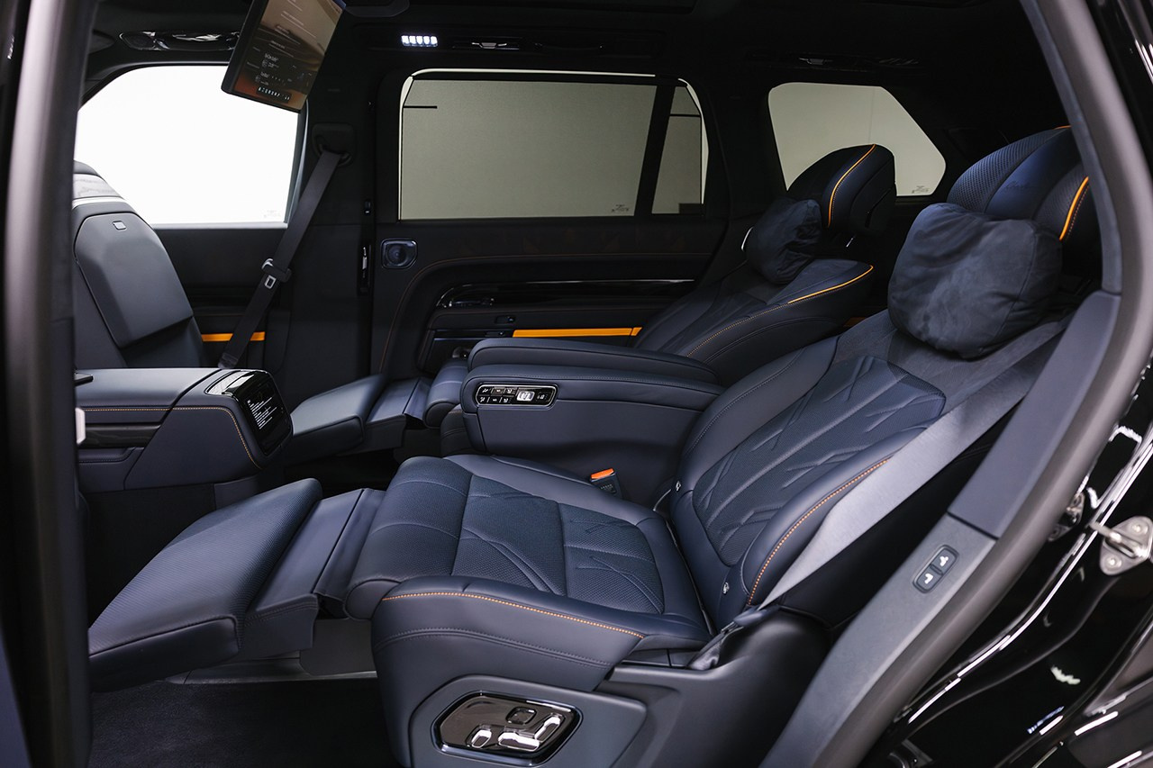 Zeekr 9X 2.0hyb 4WD AT (1401 л. с.) 2025, последовательно-параллельный гибрид, АКПП, 4WD. Автосалон «Х-Авто»