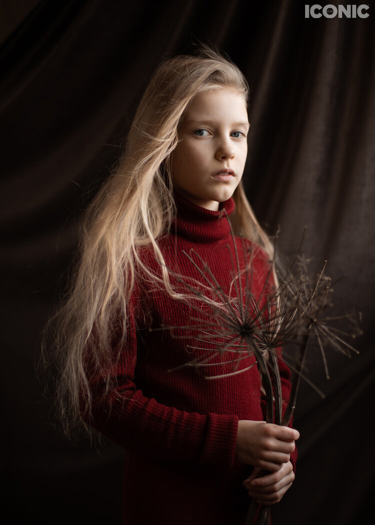 ICONIC. Женский семейный фотограф Тула Москва Захарова Анна