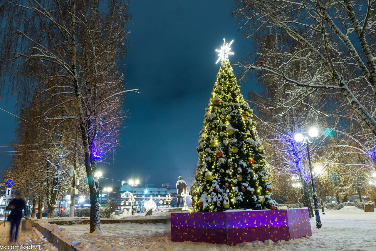 Толстовский сквер г. Тула. Фотограф в Туле Крупский АнДРей. Фотостудия «КАДР71» в Туле