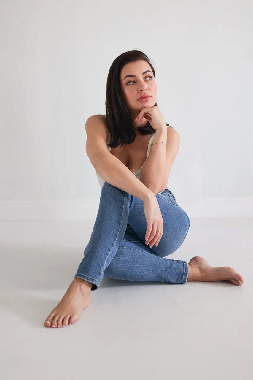 Фотосессия Ольги в светлом стиле. Фотограф ANNA GEREIHAN