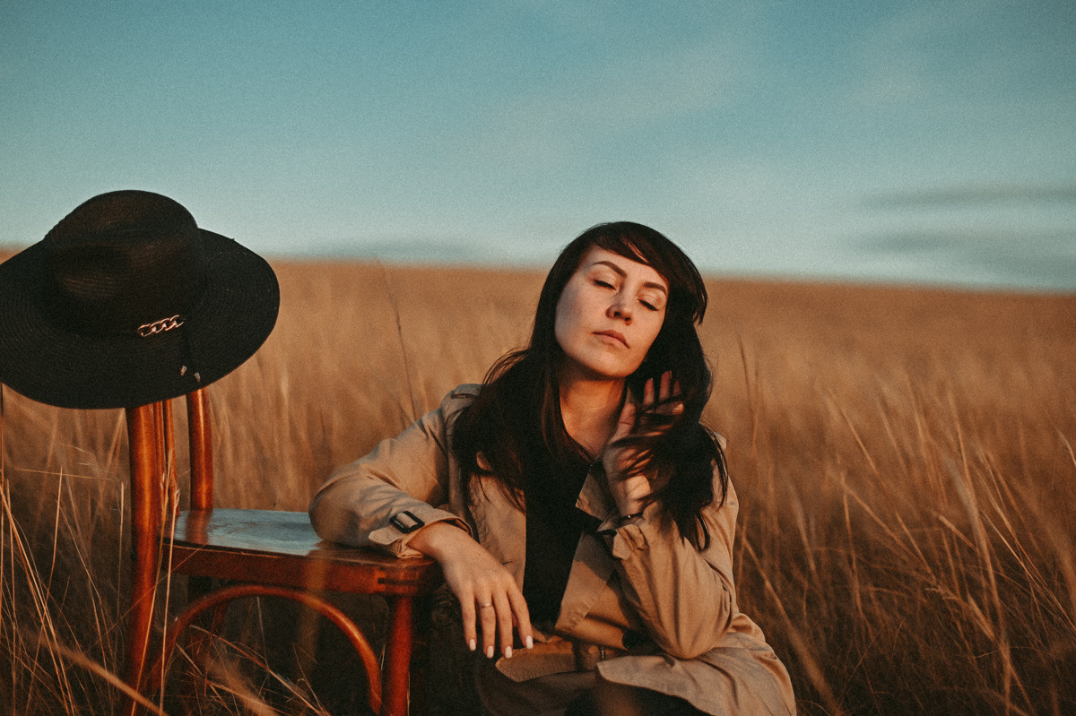 Индивидуальная съемка. Фотограф в Барнауле Дарья Бутурлакина. Люби.Цени.Касайся