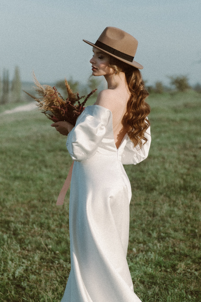 Свадебные фотографии. Фотограф в Барнауле Дарья Бутурлакина. Люби.Цени.Касайся