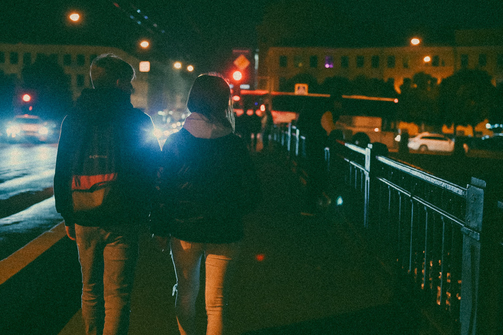 Фотосессия Love Story. Фотограф в Барнауле Дарья Бутурлакина. Люби.Цени.Касайся