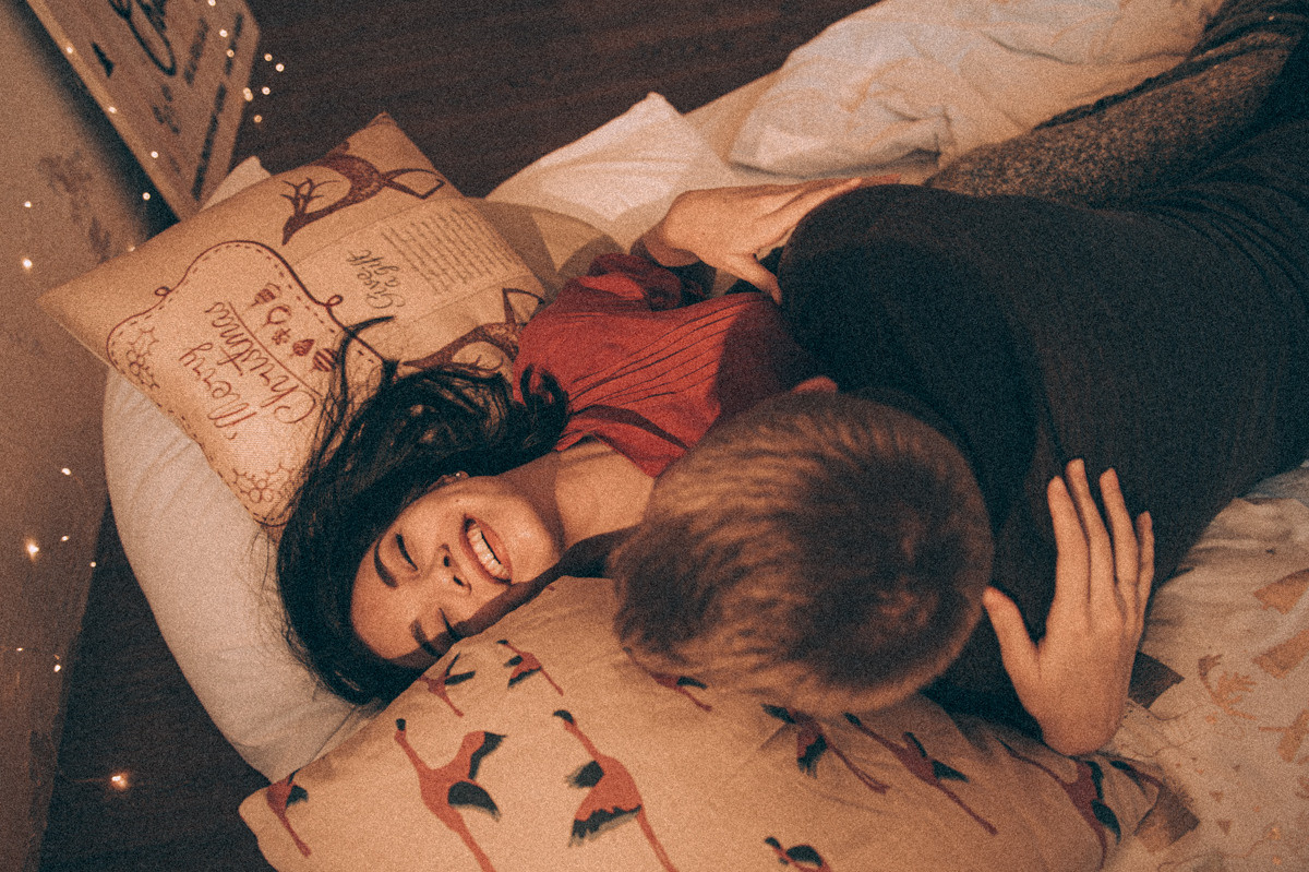 Фотосессия Love Story. Фотограф в Барнауле Дарья Бутурлакина. Люби.Цени.Касайся