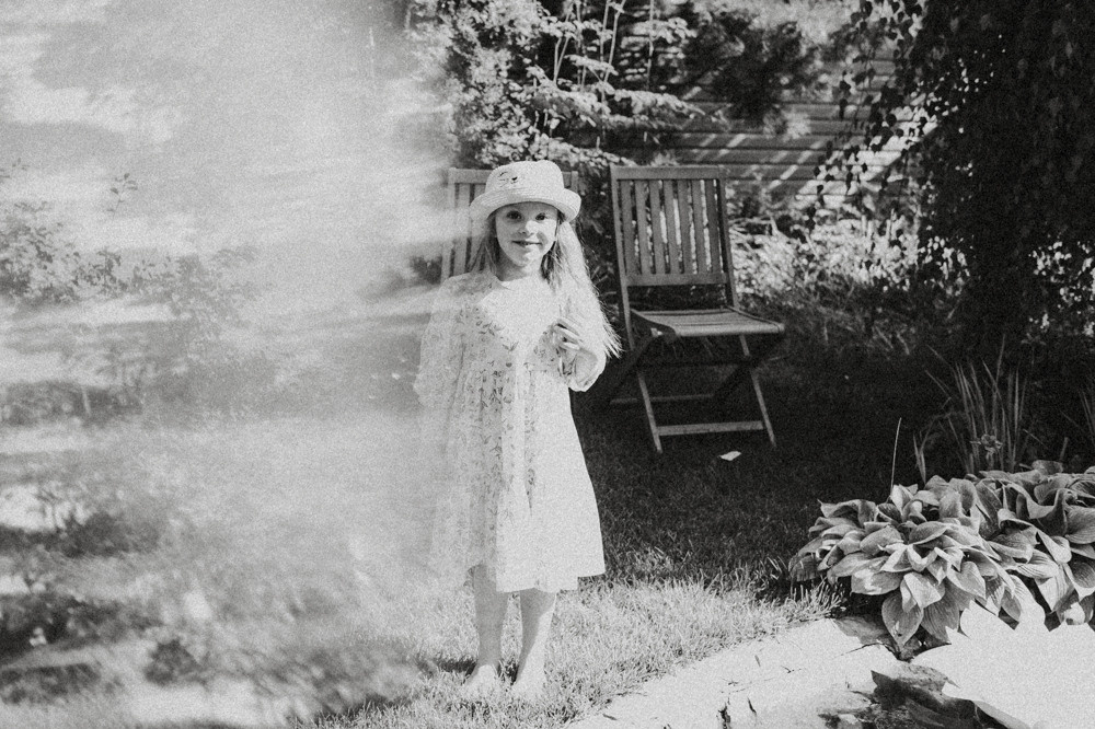 Детская фотография. Фотограф в Барнауле Дарья Бутурлакина. Люби.Цени.Касайся