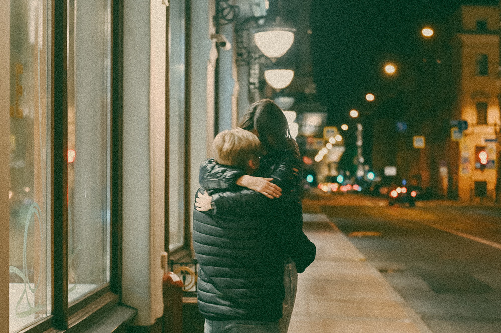 Фотосессия Love Story. Фотограф в Барнауле Дарья Бутурлакина. Люби.Цени.Касайся