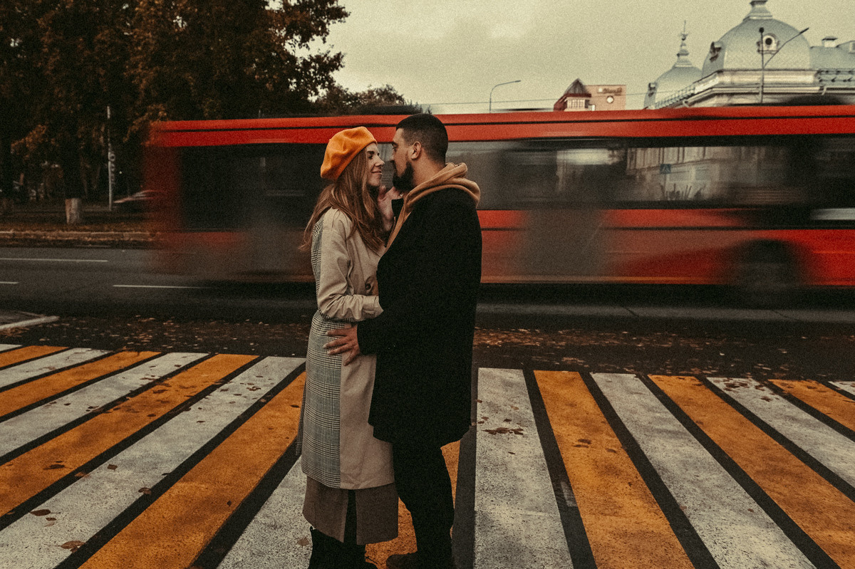 Фотосессия Love Story. Фотограф в Барнауле Дарья Бутурлакина. Люби.Цени.Касайся