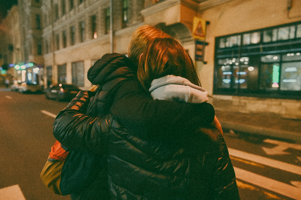 Фотосессия Love Story. Фотограф в Барнауле Дарья Бутурлакина. Люби.Цени.Касайся