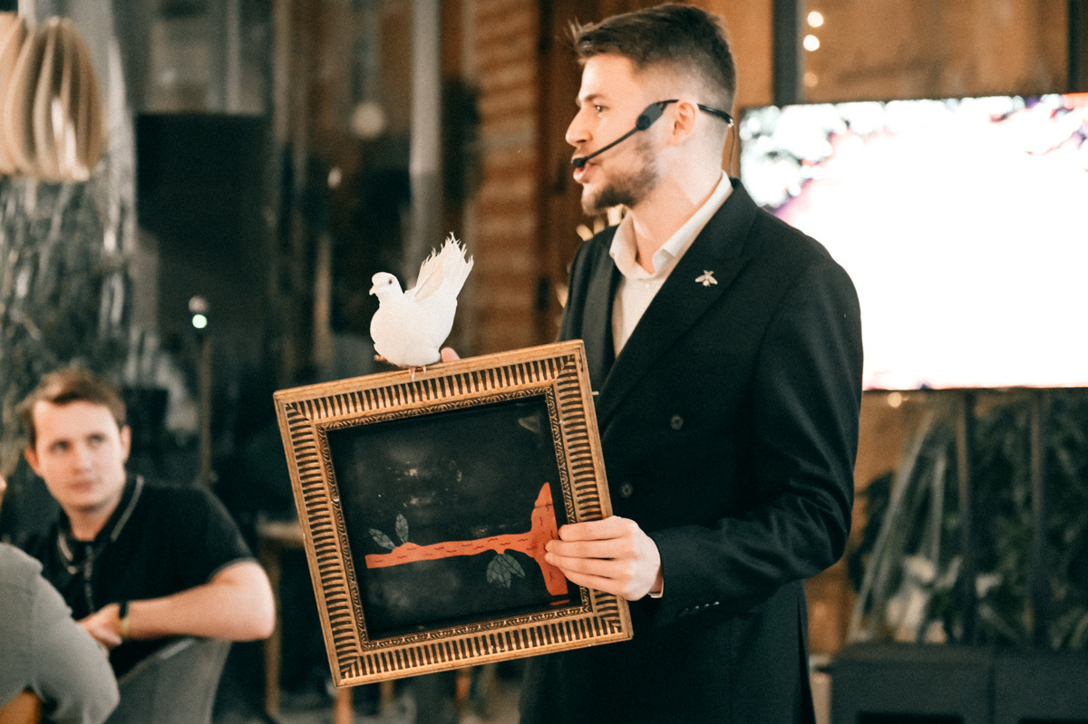 Выпускные и корпоративы. Фотограф в Барнауле Дарья Бутурлакина. Люби.Цени.Касайся