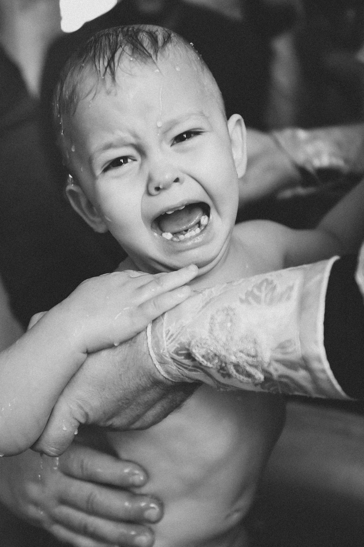 Таинство крещения. Фотограф в Барнауле Дарья Бутурлакина. Люби.Цени.Касайся