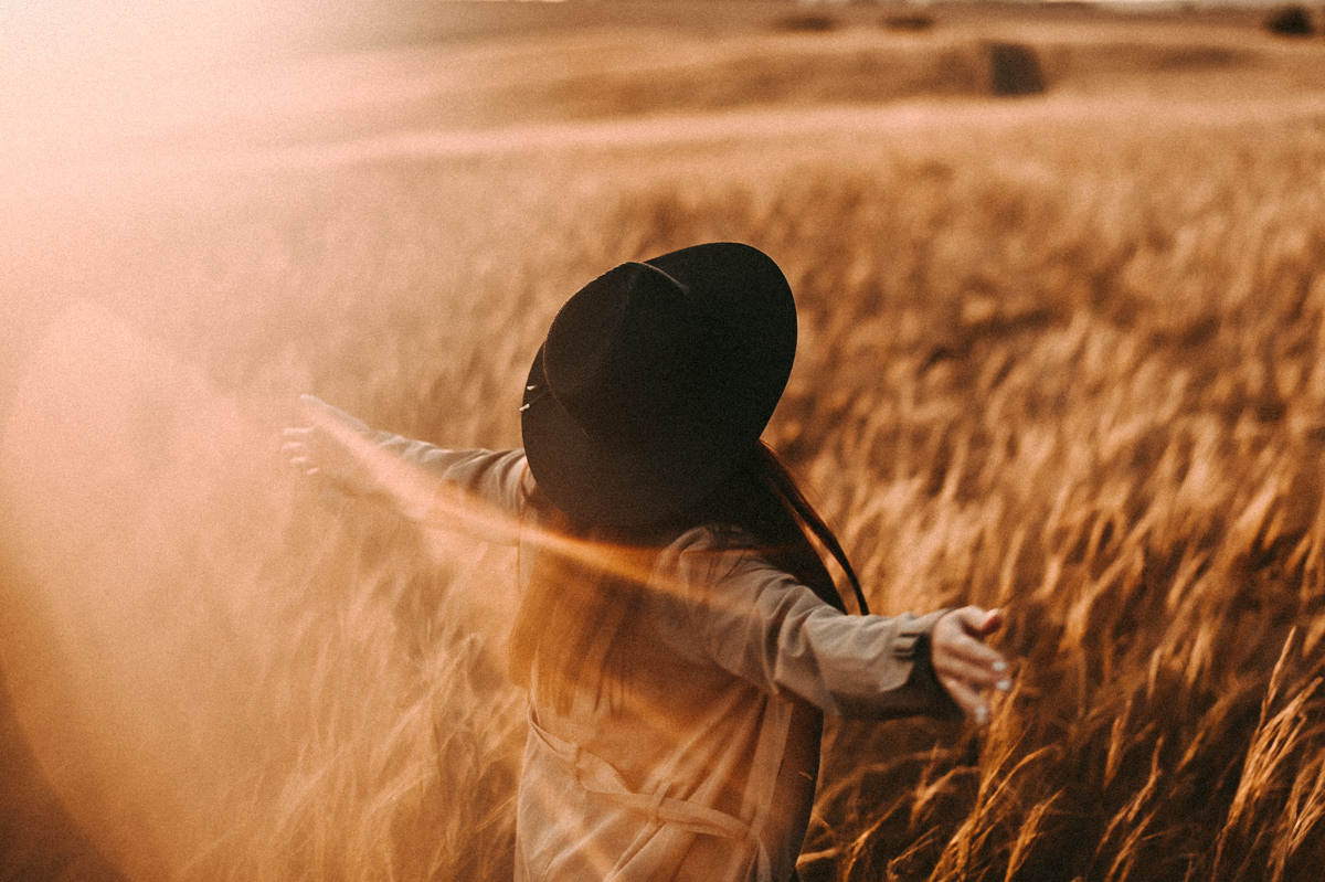 Индивидуальная съемка. Фотограф в Барнауле Дарья Бутурлакина. Люби.Цени.Касайся