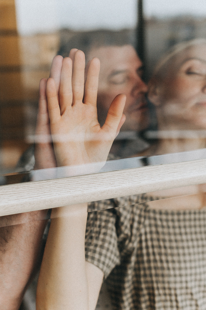 Фотосессия Love Story. Фотограф в Барнауле Дарья Бутурлакина. Люби.Цени.Касайся