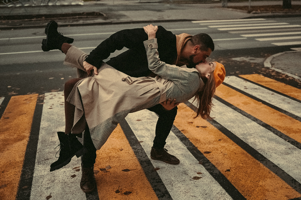 Фотосессия Love Story. Фотограф в Барнауле Дарья Бутурлакина. Люби.Цени.Касайся