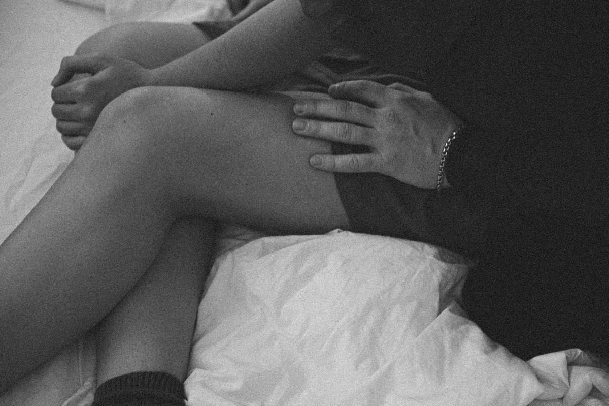 Фотосессия Love Story. Фотограф в Барнауле Дарья Бутурлакина. Люби.Цени.Касайся