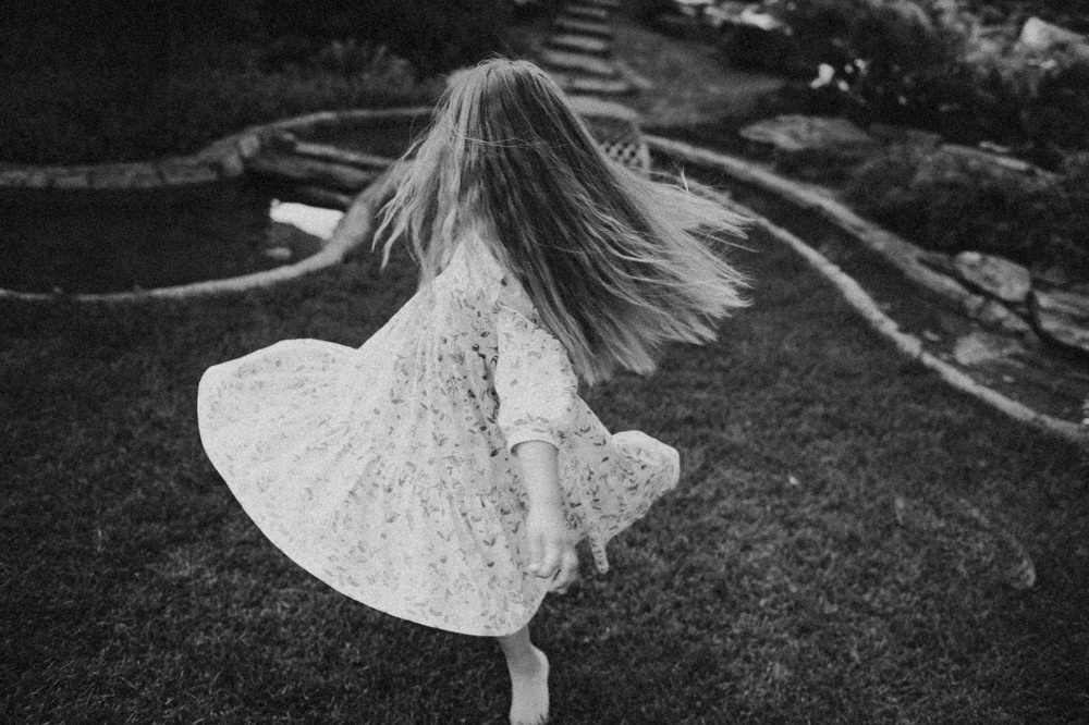 Детская фотография. Фотограф в Барнауле Дарья Бутурлакина. Люби.Цени.Касайся