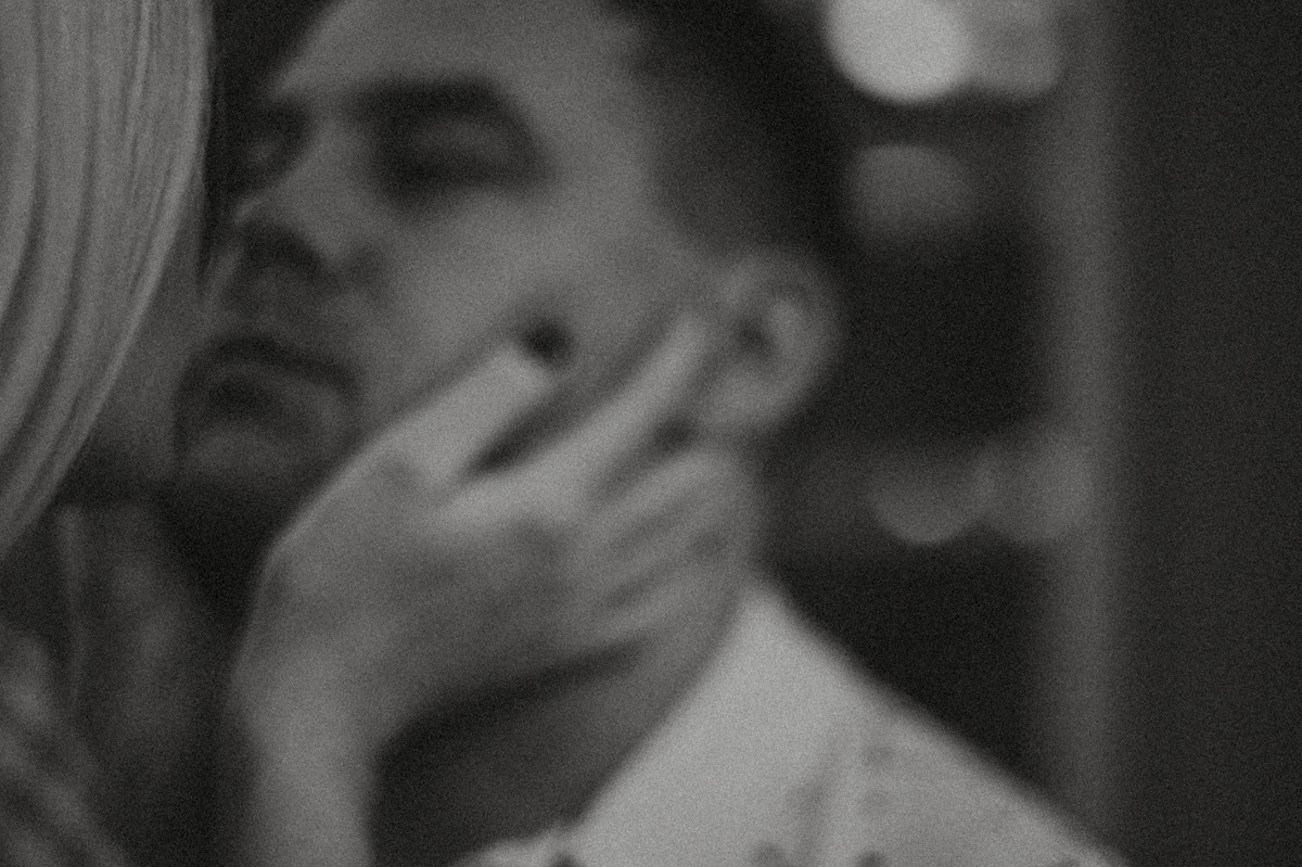 Фотосессия Love Story. Фотограф в Барнауле Дарья Бутурлакина. Люби.Цени.Касайся