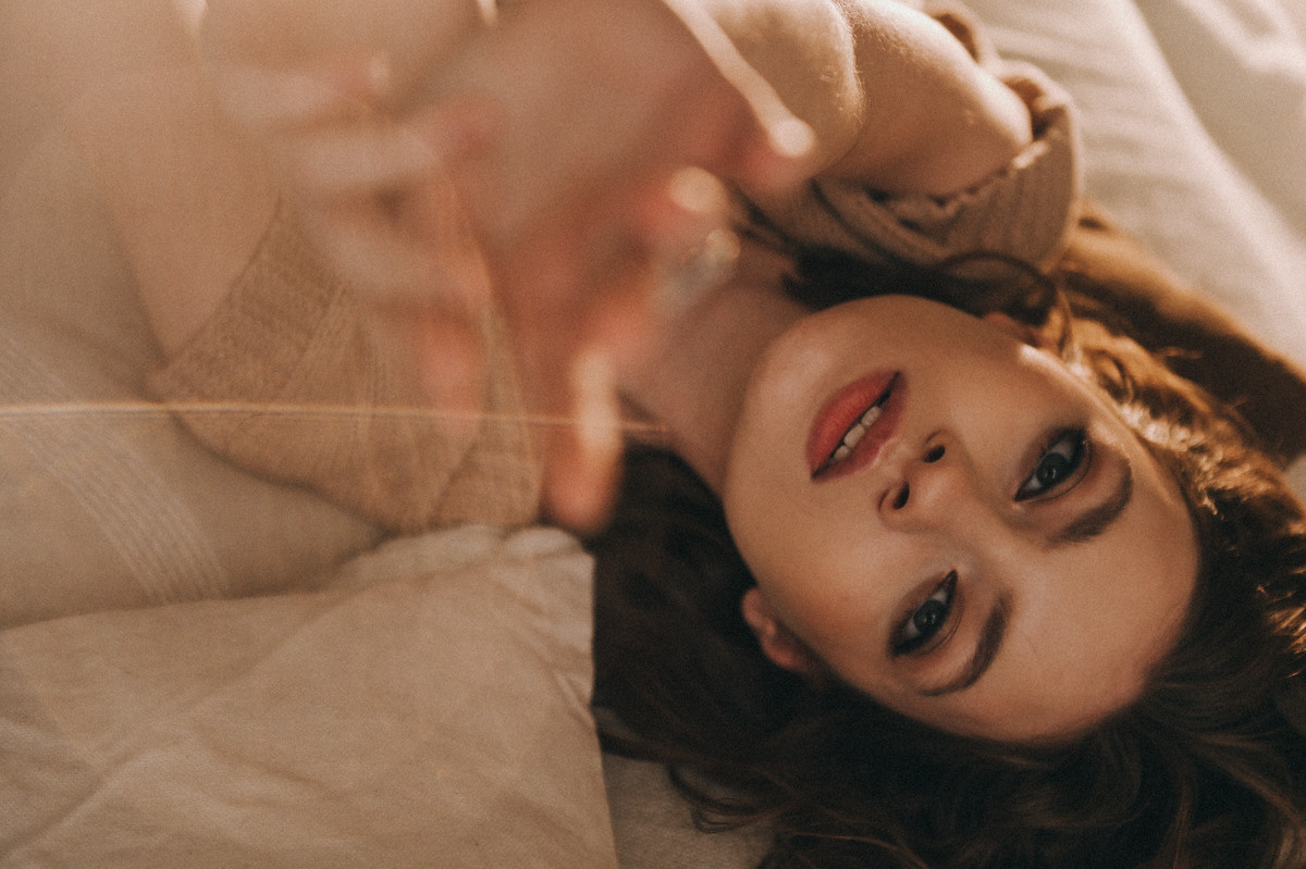 Индивидуальная съемка. Фотограф в Барнауле Дарья Бутурлакина. Люби.Цени.Касайся