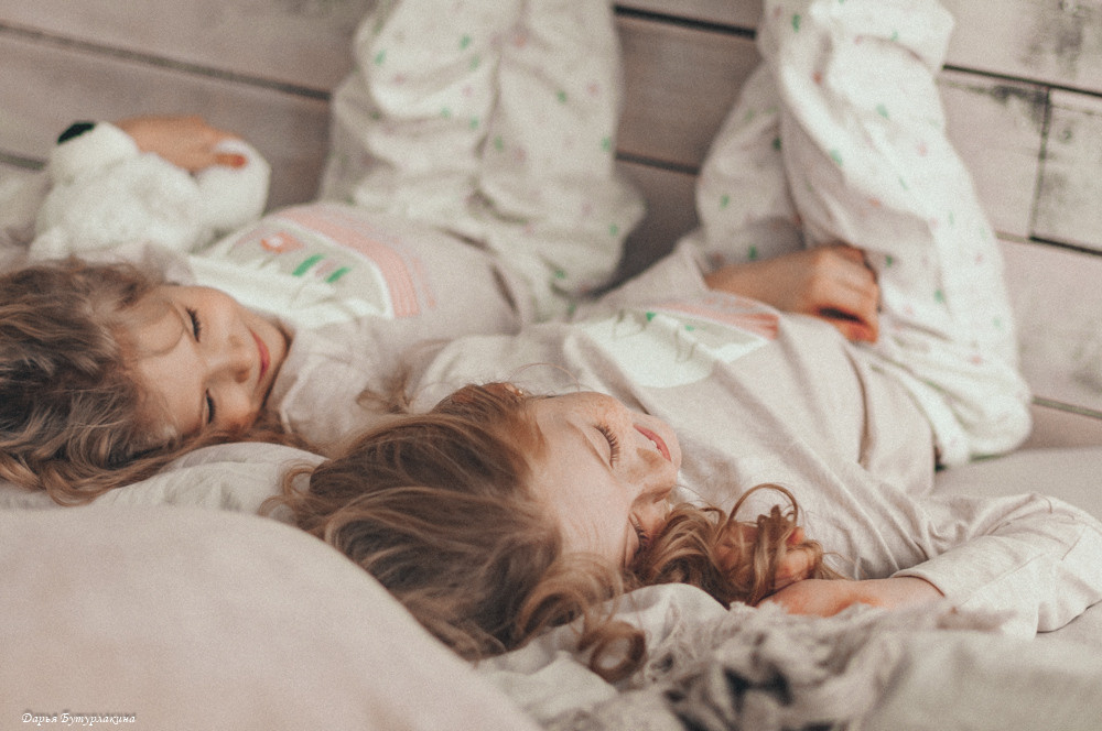 Детская фотография. Фотограф в Барнауле Дарья Бутурлакина. Люби.Цени.Касайся