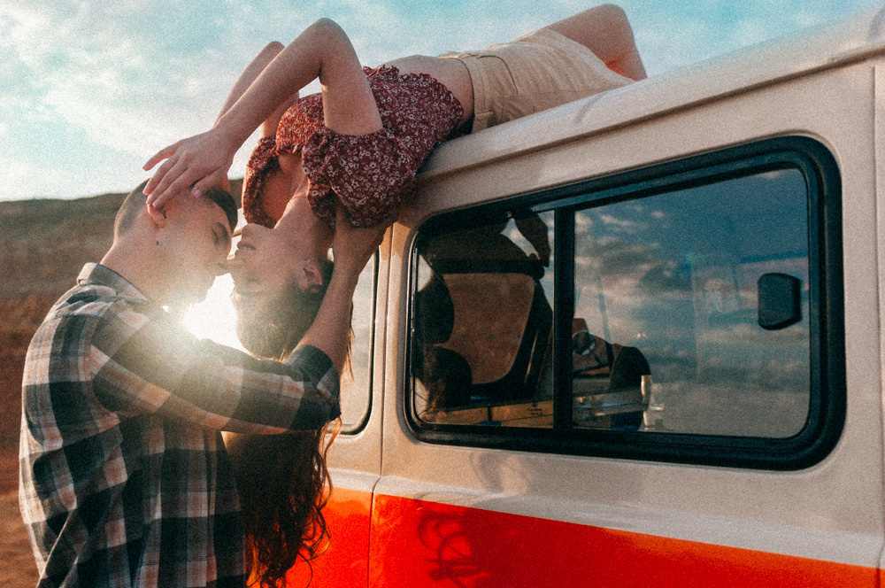 Фотосессия Love Story. Фотограф в Барнауле Дарья Бутурлакина. Люби.Цени.Касайся