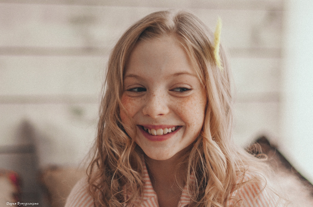 Детская фотография. Фотограф в Барнауле Дарья Бутурлакина. Люби.Цени.Касайся