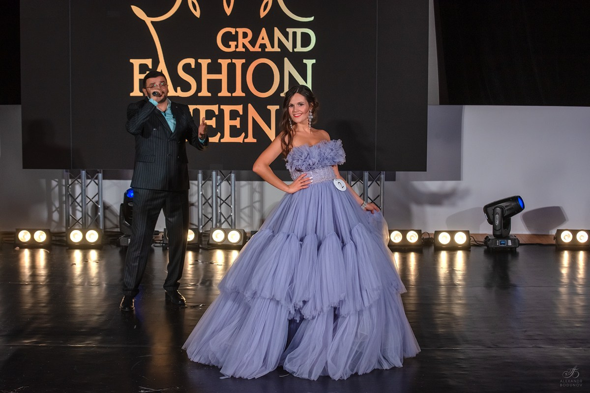 GrandFashionShow2024. Семейный и коммерческий фотограф в Сочи Александр Бодунов