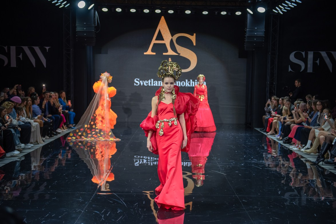 SochiFashionWeek2024 дизайнер Анохина Светлана. Семейный и коммерческий фотограф в Сочи Александр Бодунов