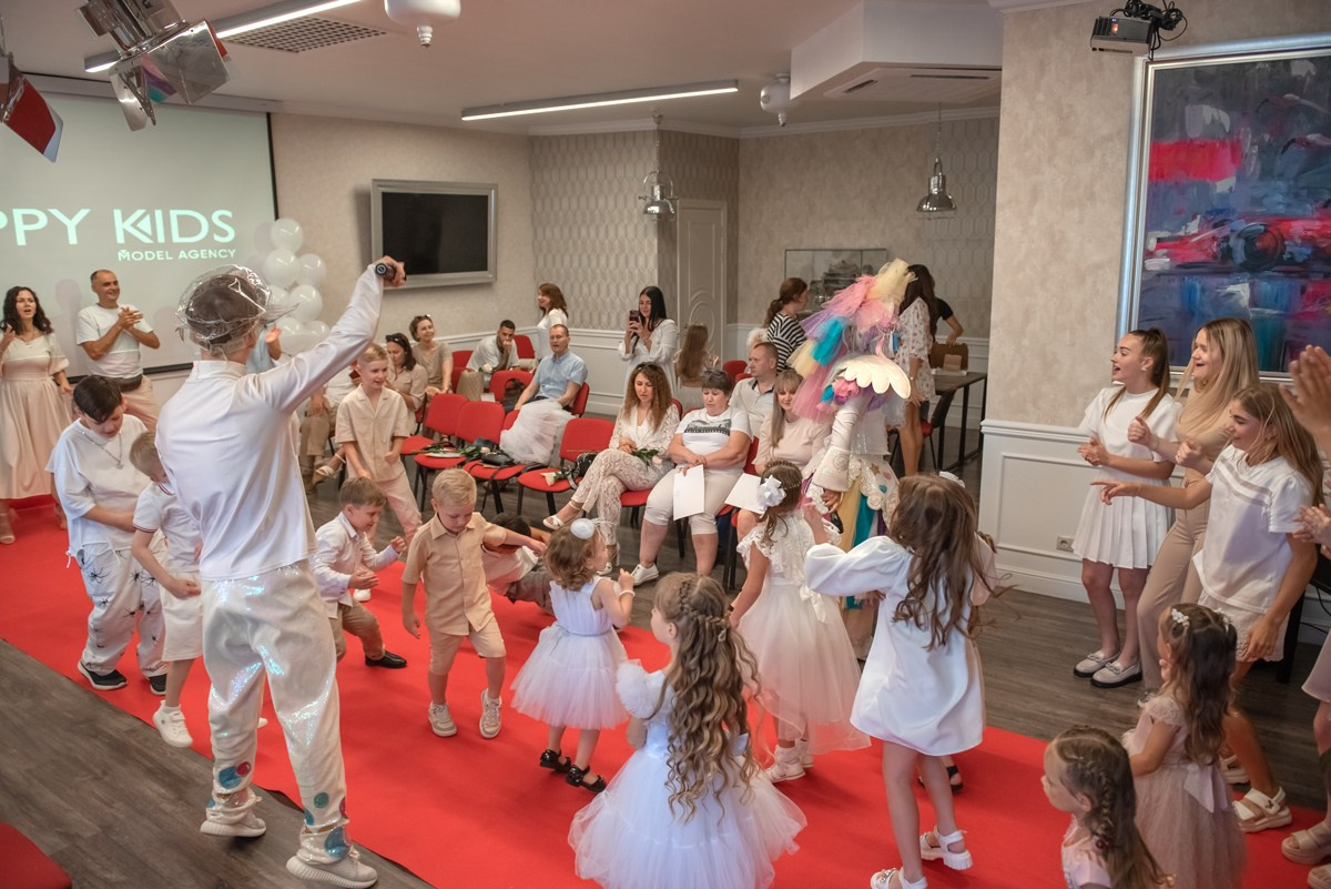 Выпускной HAPPYkids 2023. Семейный и коммерческий фотограф в Сочи Александр Бодунов