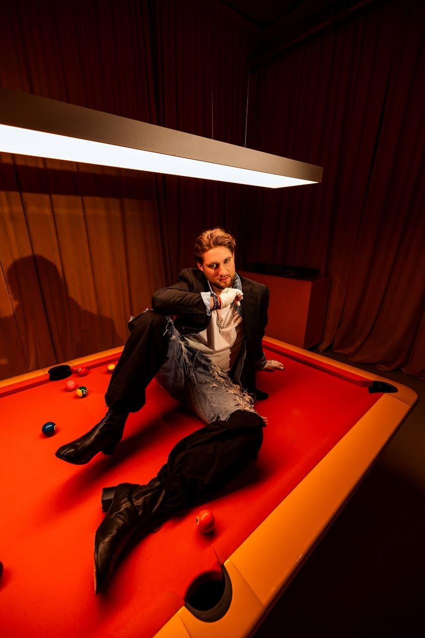 ANTON. Стилист Анастасия Шевченко