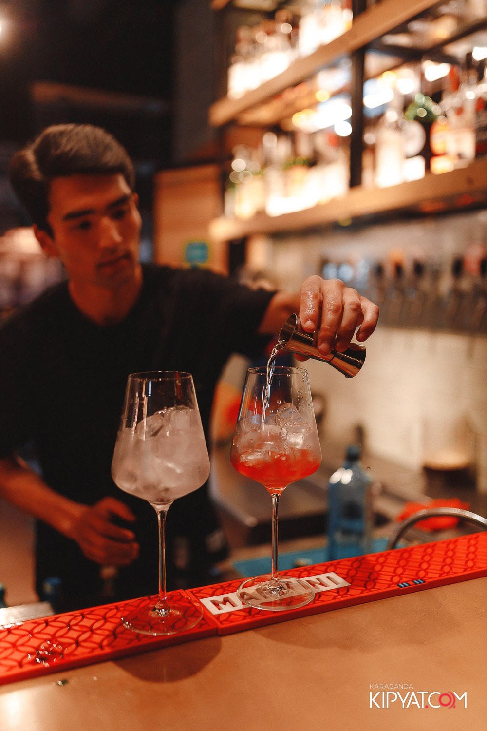 Пинта Bar & Grill. ТД «ЦУМ». Кипятком Караганда