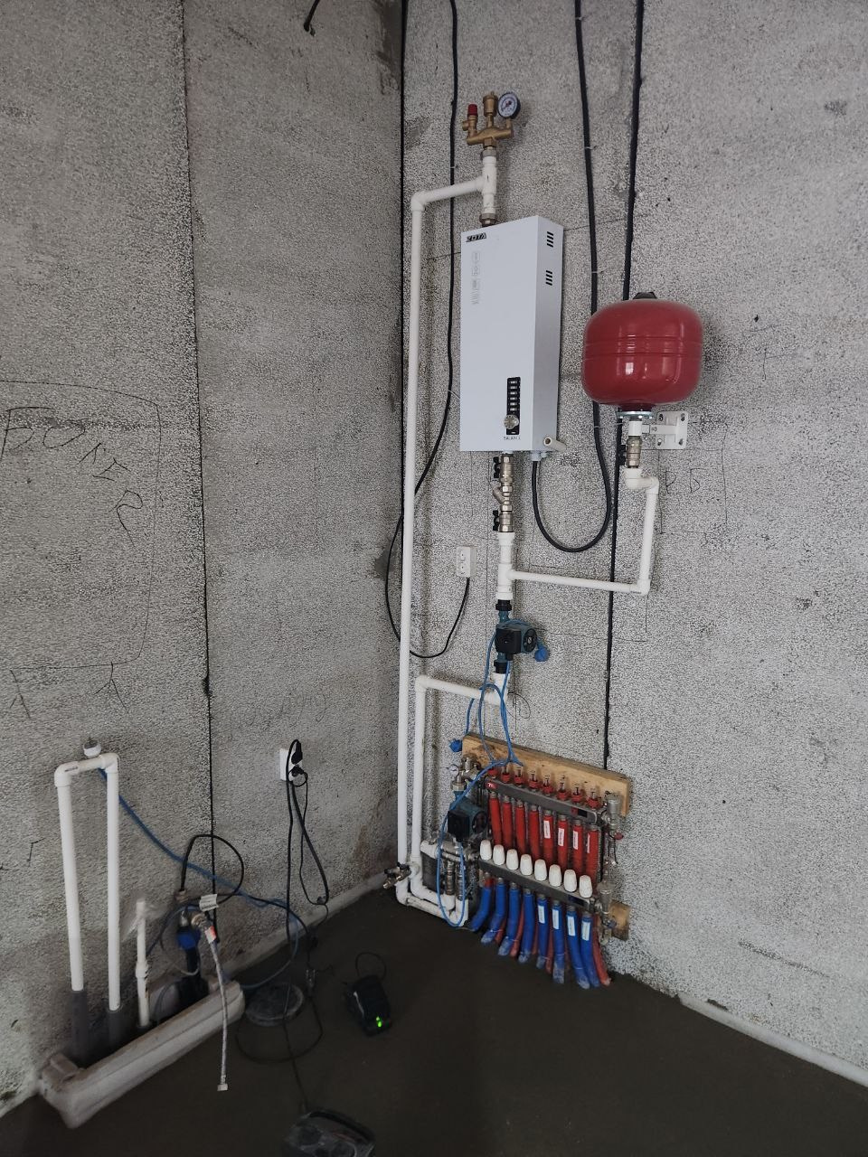 Фэмили 105, Московская Обрасть, МО Истра, д. Матвейково, КП Рижский парк. БыстроДом — капитальный дом за 7 дней!