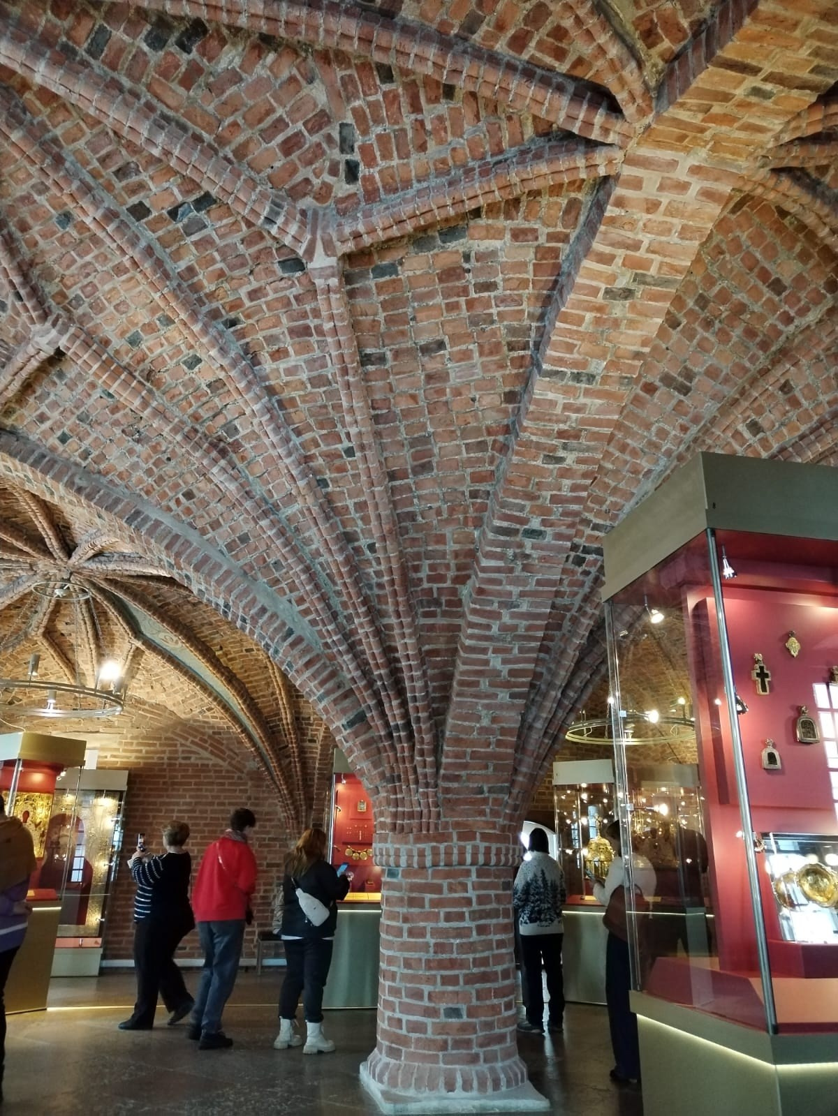 Великий Новгород | 01-02.03.2025. Галерея Фантим