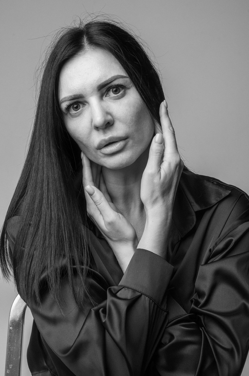 Монохромный женский портрет. Рекламный и коммерческий фотограф | Георгий Романов