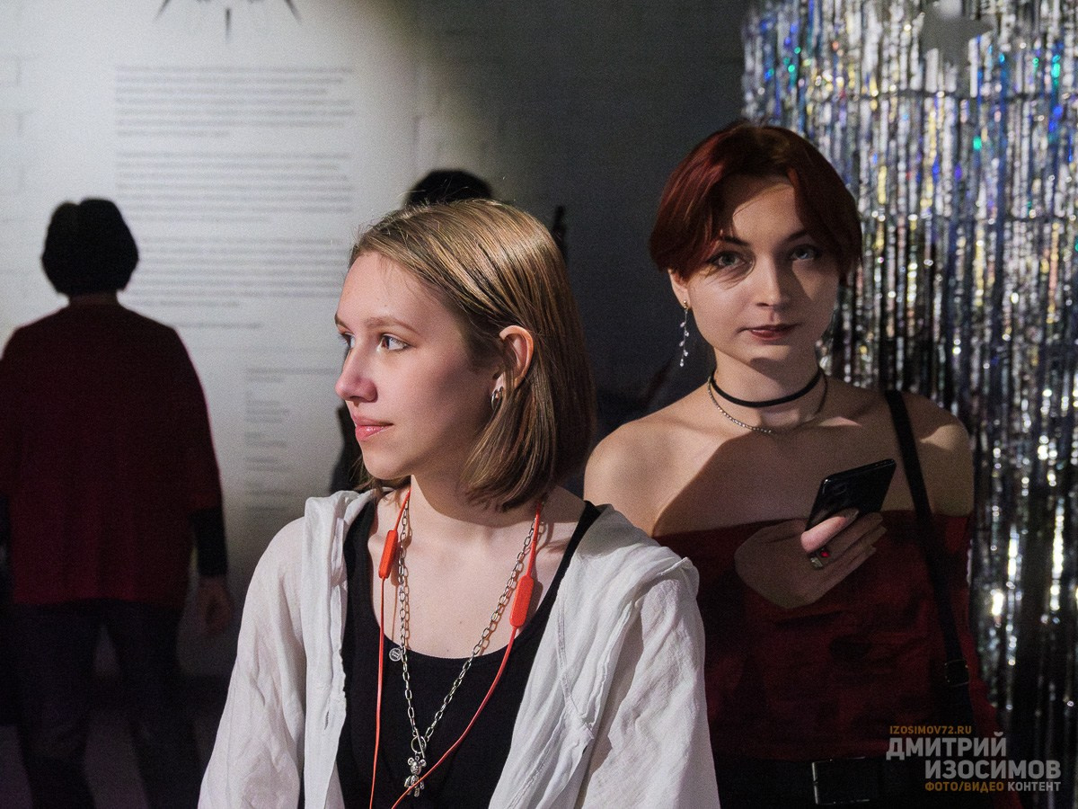 Открытие выставки «23:59» в Конторе пароходства