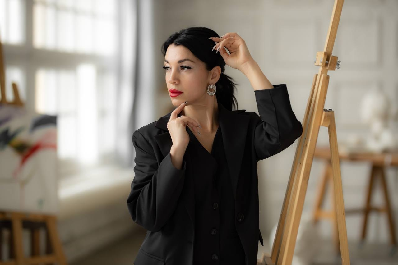 Женский портрет на циклораме и в студии. Фотограф Москва